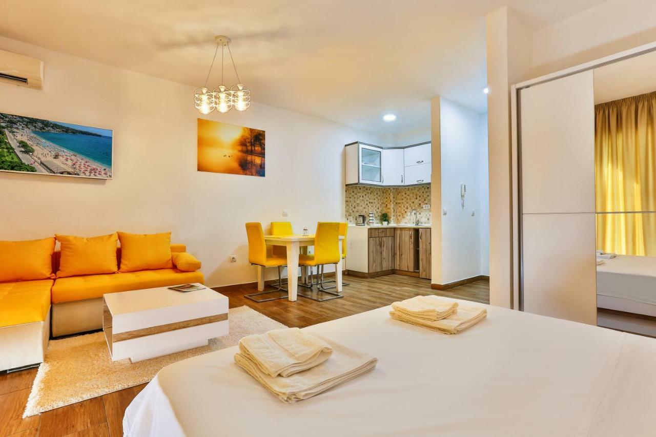 Luna Apartmani Сутоморе Экстерьер фото