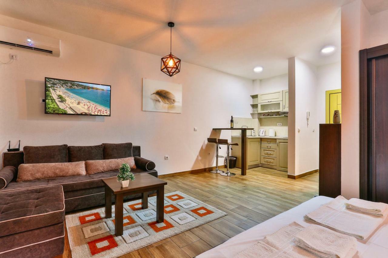 Luna Apartmani Сутоморе Экстерьер фото