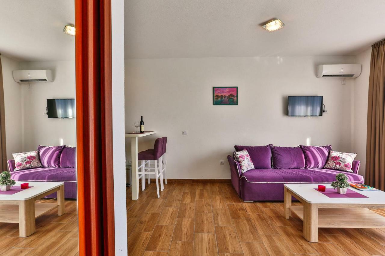Luna Apartmani Сутоморе Экстерьер фото