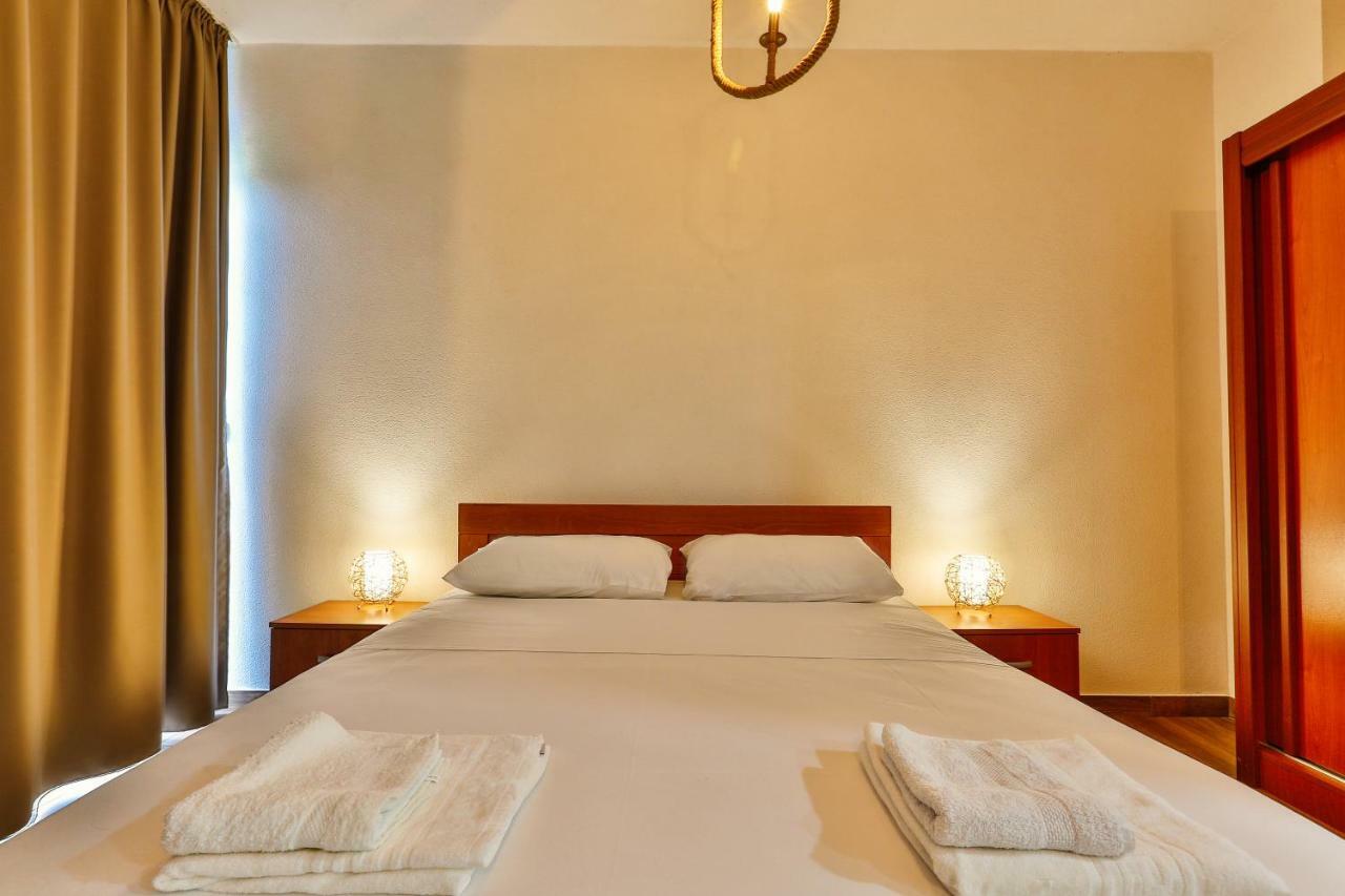Luna Apartmani Сутоморе Экстерьер фото