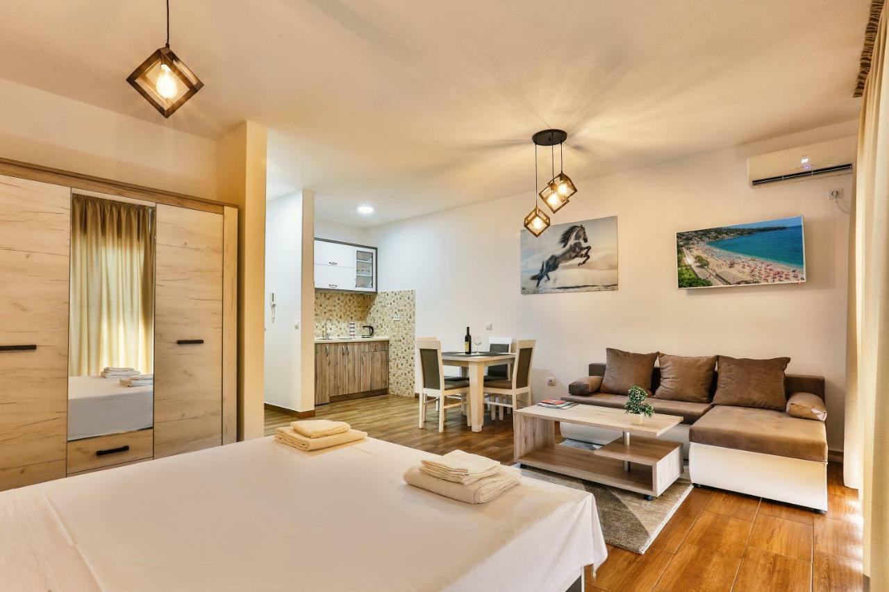 Luna Apartmani Сутоморе Экстерьер фото